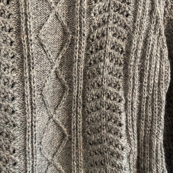 Epaulet x Northern Watters Knitwear Hand Knit Fisherman’s Sweater in Bicolor Oat - Picture 2 of 4